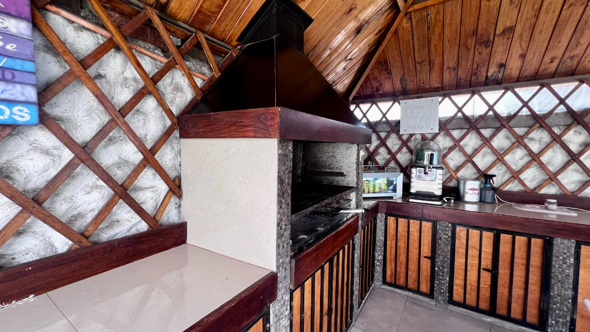 Venta Casa NO 4D en suite 3B 2E 1B Blest Gana - La Reina