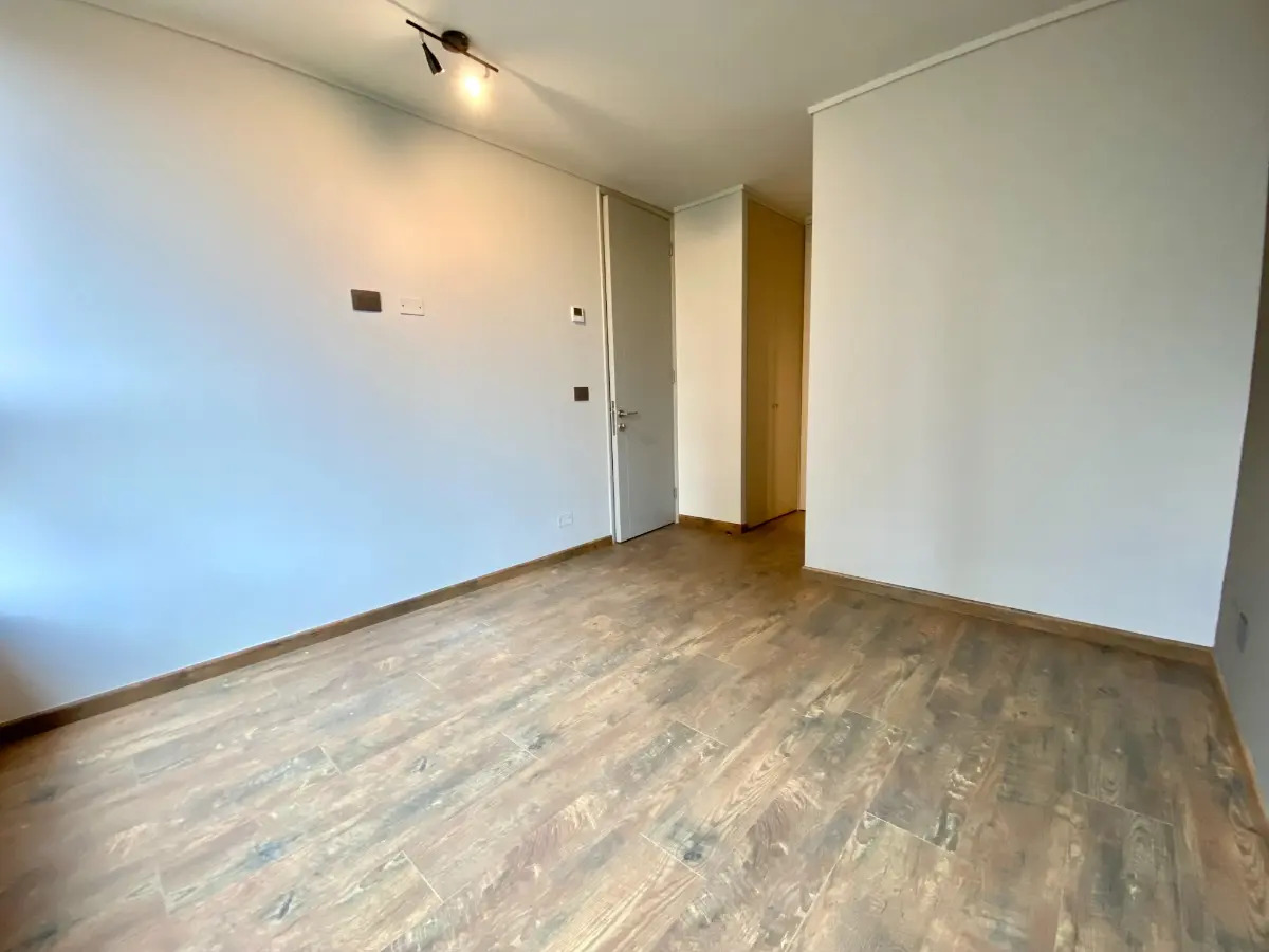 Arriendo Departamento 2D Metro Hernando de Magallanes - Las Condes