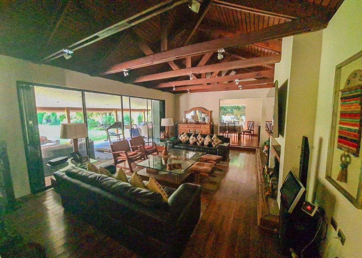 Venta Casa NO 6D en suite Walk-in cl&oacute;set 6B 3E 1B El Huinganal - Lo Barnechea