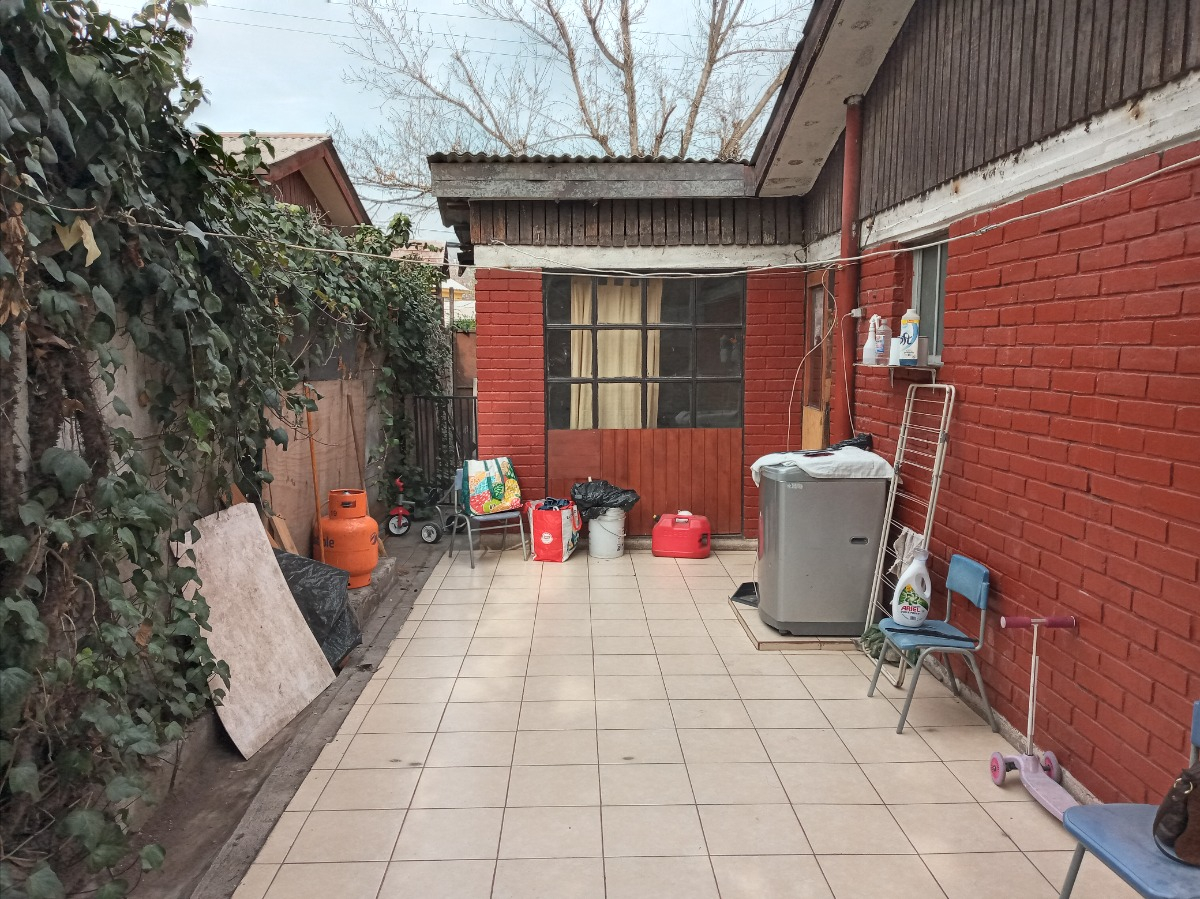 Venta Casa NOSP 3D 1B 2E 1B Antigua Lo Barnechea - Lo Barnechea