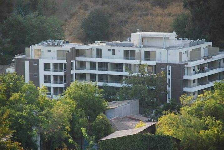 Venta Departamento NP 2D en suite Walk-in cl&oacute;set 1B 1E 1B Bellavista - Providencia