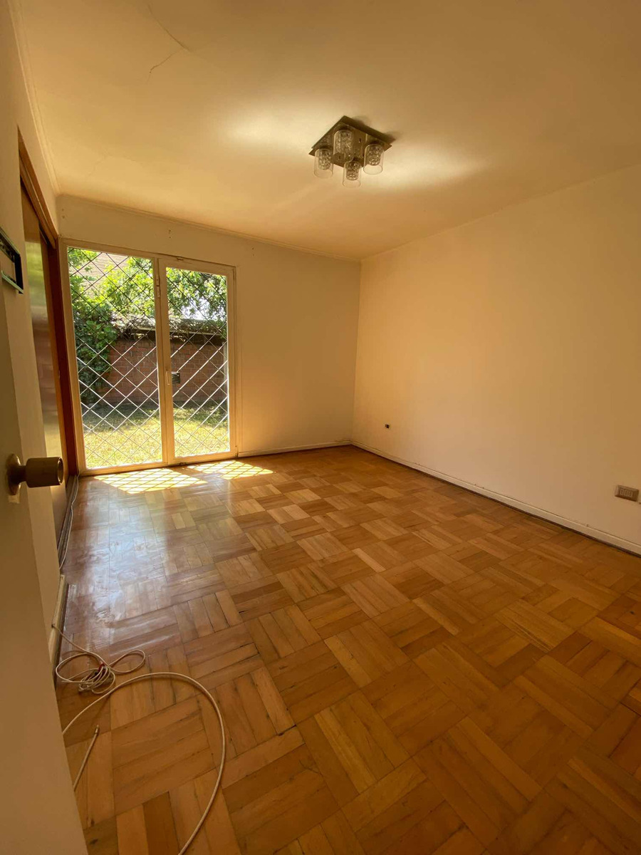 Arriendo Casa 4D 3B 2E 1B Troncos Viejos - La Reina