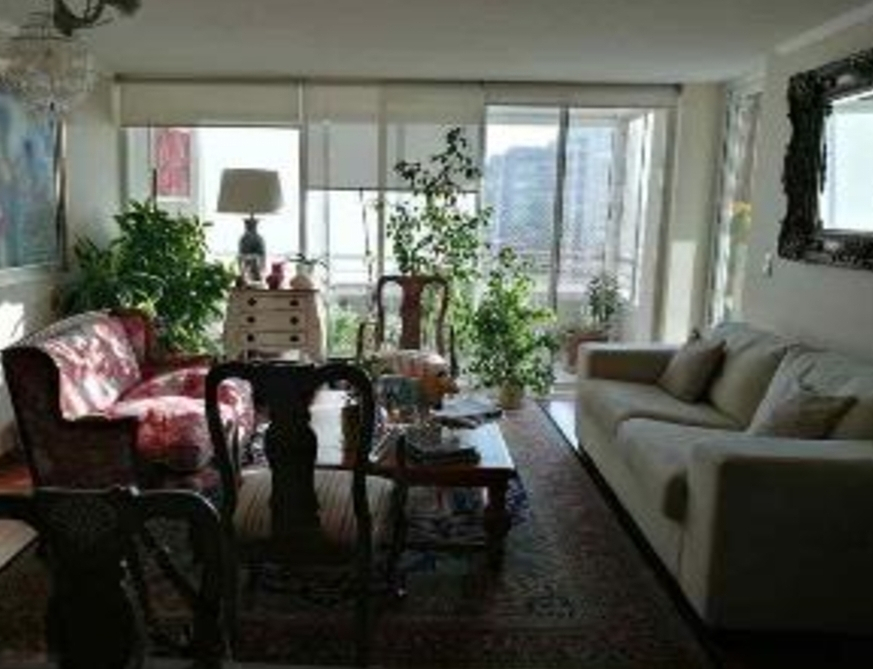 Venta Departamento 3D en suite 3B 2E 1B Sebasti&aacute;n Elcano - Las Condes