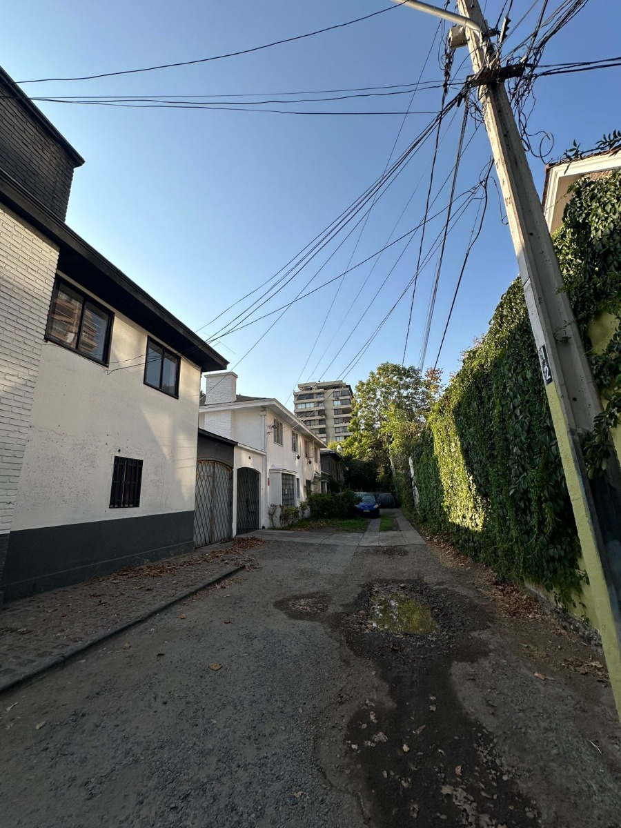 Arriendo Casa O 3D 2B 2E 1B Vaticano - Las Condes