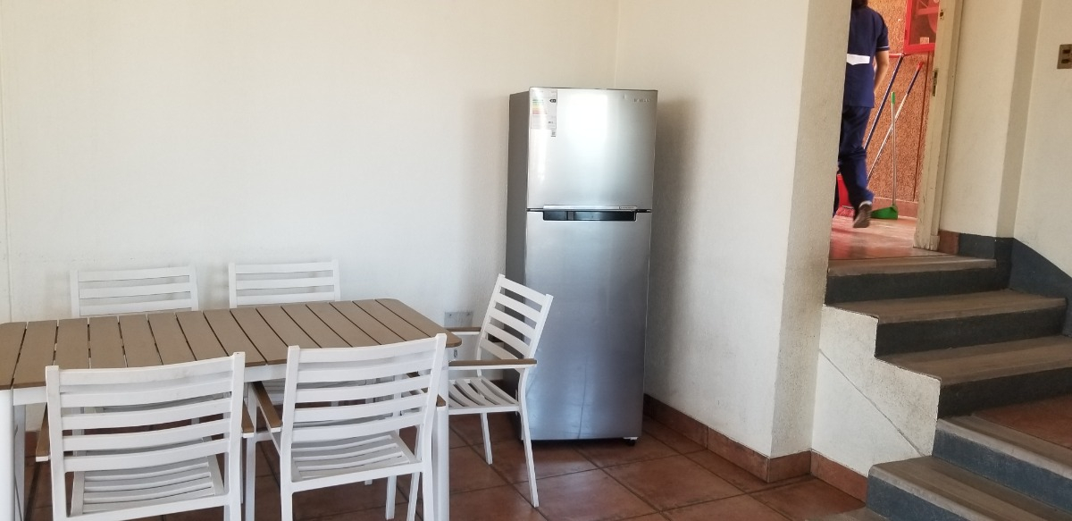 Venta Departamento 1D Metro Escuela Militar - Las Condes