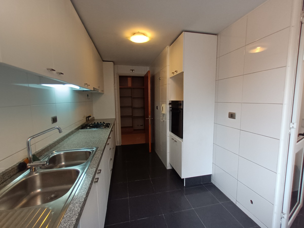 Arriendo Departamento NP 3D en suite Walk-in cl&oacute;set 2B 2E 1B Borde R&iacute;o - Casa Piedra - Vitacura