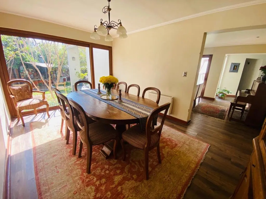 Venta Casa NO 6D 5B 4E 1B Los Dominicos - Las Condes