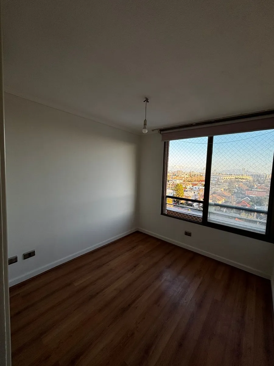 Venta Departamento SO 4D 3B 1E 1Bd Metro Eyzaguirre - &Ntilde;u&ntilde;oa