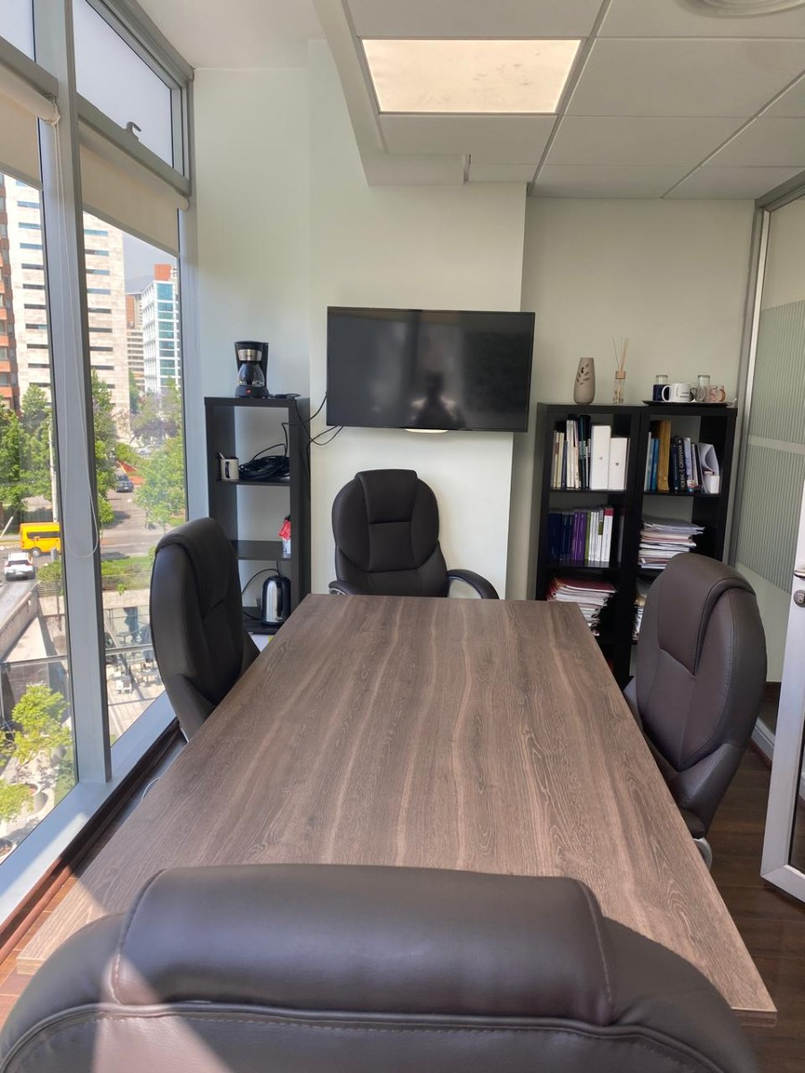 Arriendo Oficina 1B 1E Metro Manquehue - Apumanque - Las Condes