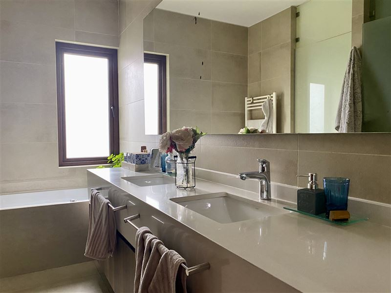 Venta Casa Poniente 4D en suite Walk-in cl&oacute;set 4B La Dehesa - Lo Barnechea