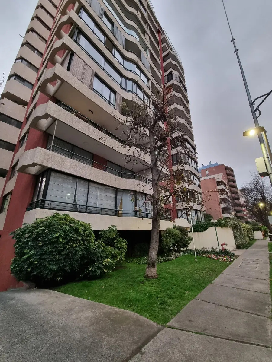 Venta Departamento SP 2D en suite 2B 1E 1B Sebasti&aacute;n Elcano - Las Condes