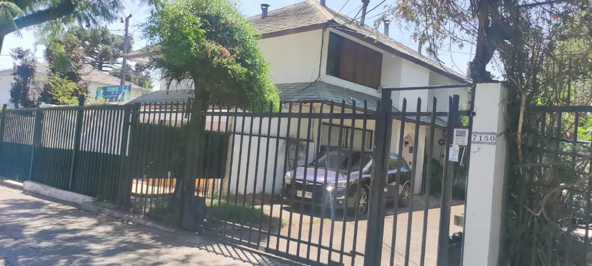 Venta Casa SO 3D 3B 2E Metro Pr&iacute;ncipe de Gales - Country Club - La Reina