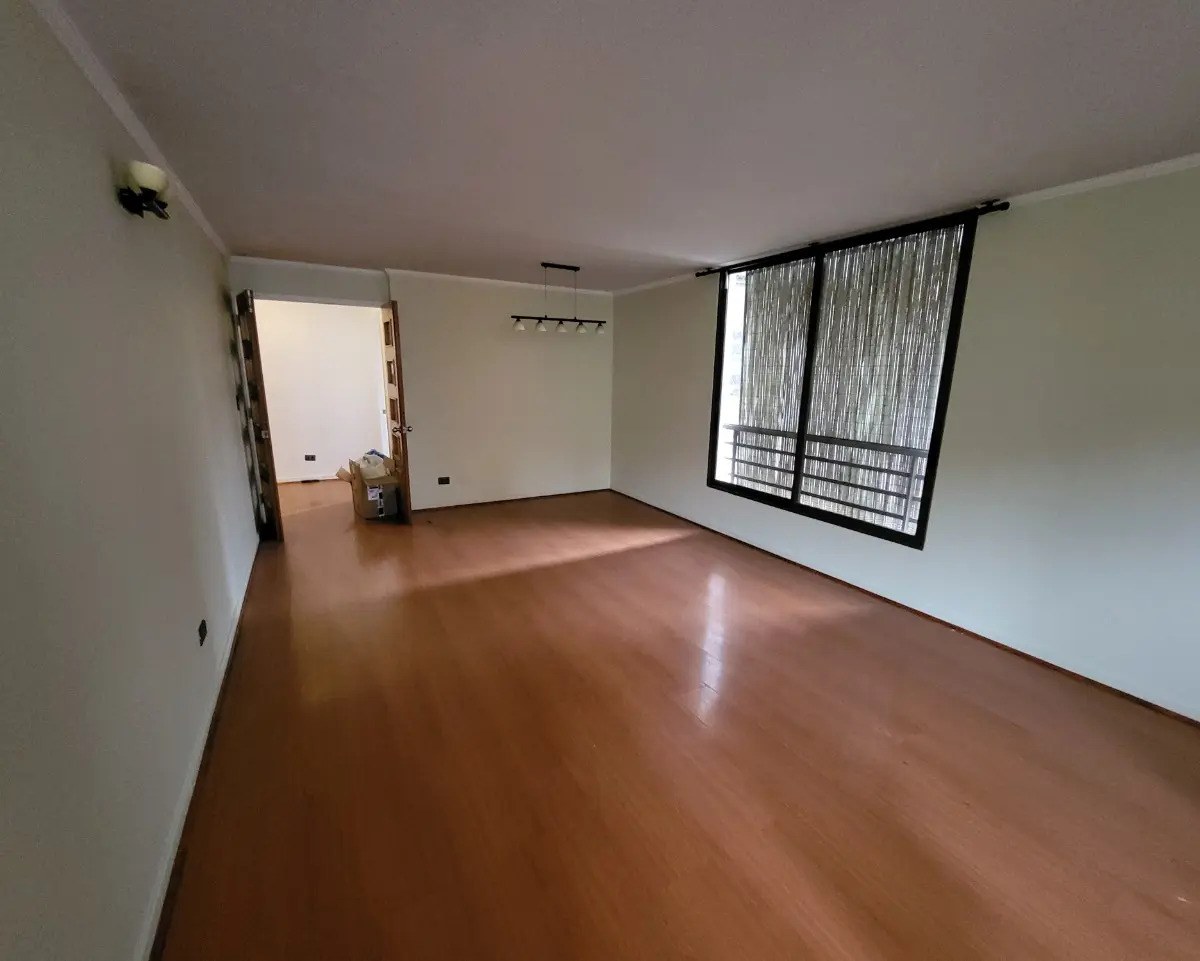 Arriendo Departamento NO 3D en suite Walk-in cl&oacute;set 3B 1E 1B Metro Manquehue - Apumanque - Las Condes