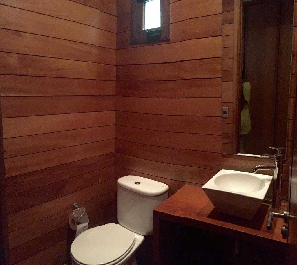 Venta Casa O 4D en suite Walk-in cl&oacute;set 4B 6E 2B Chicureo - Colina