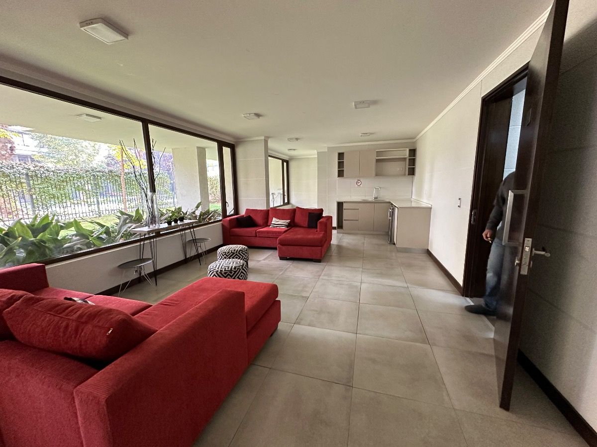 Venta Departamento SP 2D en suite Walk-in cl&oacute;set 2B 1E 1B Plaza Ega&ntilde;a - &Ntilde;u&ntilde;oa
