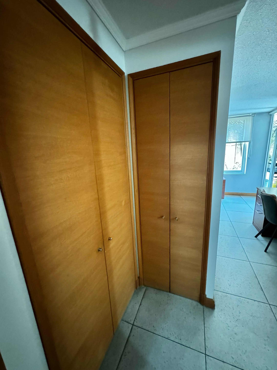 Venta Departamento N 2D en suite Walk-in cl&oacute;set 2B 1E 1B Metro Hernando de Magallanes - Las Condes