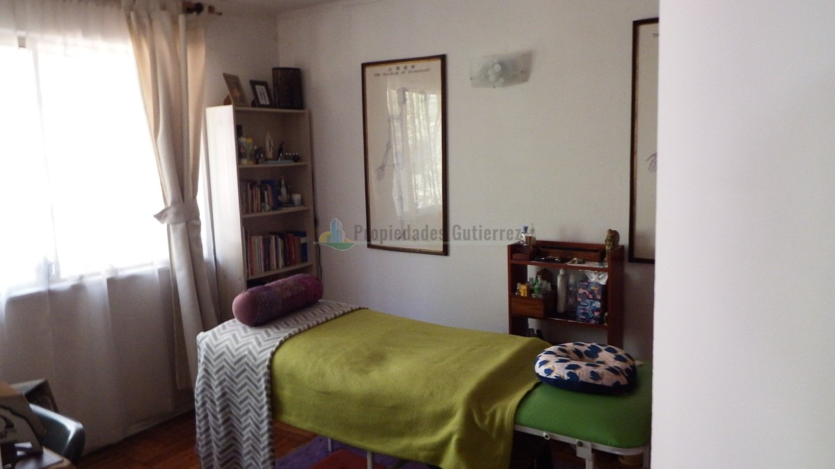 Venta Casa SP 5D 3B 2E Troncos Viejos - La Reina