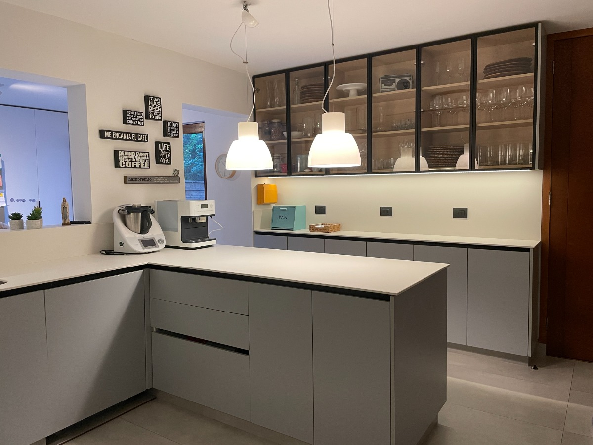 Arriendo Casa NP 4D Walk-in cl&oacute;set 4B 3E 1B San Carlos de Apoquindo - Las Condes