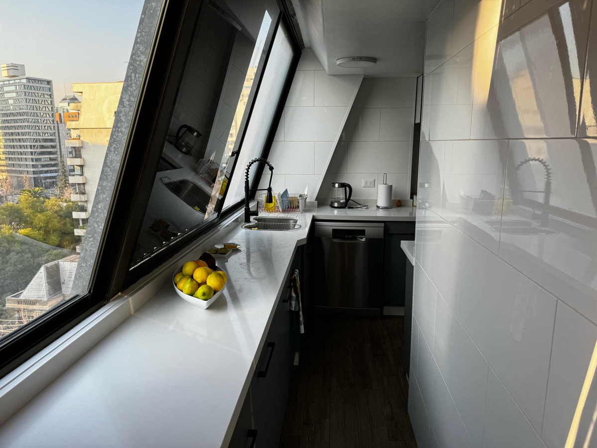 Venta Departamento 2D 3B 1E Barrio El Golf - Las Condes