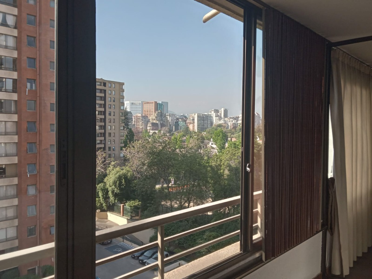 Venta Departamento NO 2D en suite Walk-in cl&oacute;set 2B 1E 1B Rotonda Atenas - Las Condes