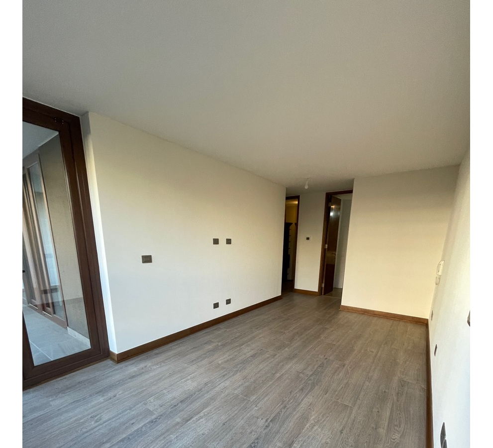 Arriendo Departamento SO 3D en suite Walk-in cl&oacute;set 3B 2E 1B Sebasti&aacute;n Elcano - Las Condes