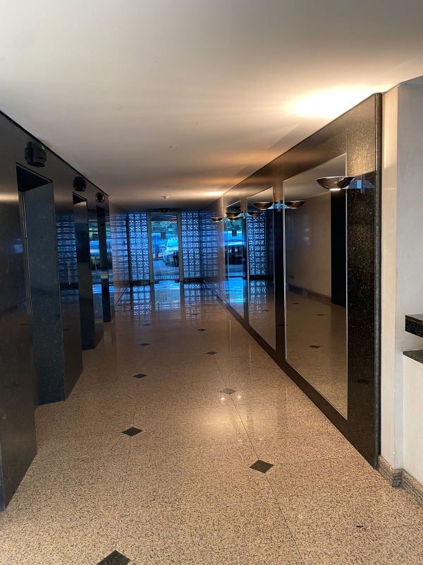 Arriendo Oficina 2B 1E Barrio El Golf - Las Condes