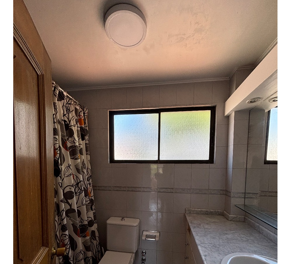 Arriendo Casa 6D en suite Walk-in cl&oacute;set 4B 3E 1B Quinchamal&iacute; - Las Condes