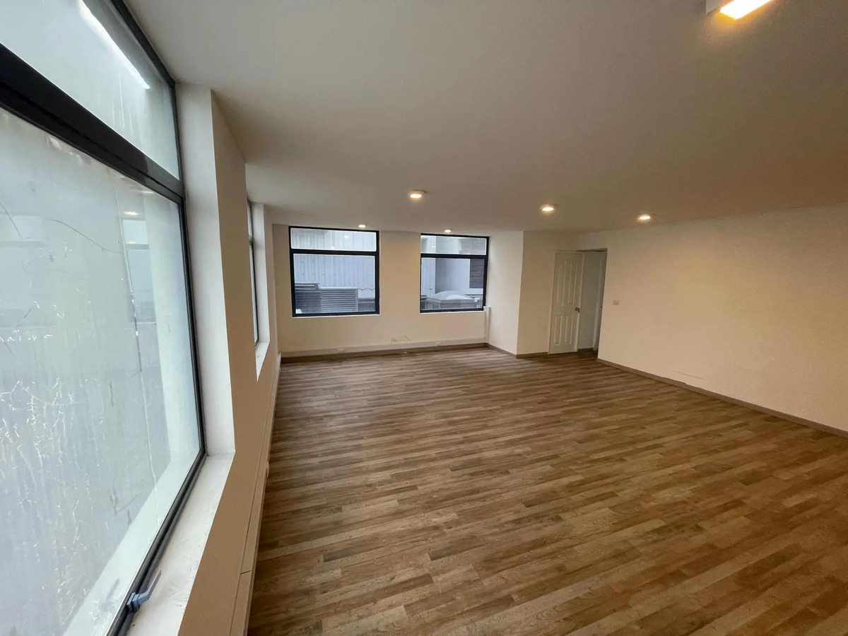 Arriendo Oficina 2B Los Leones - Providencia