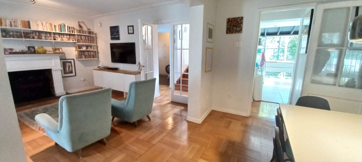 Venta Casa P 4D en suite 3B 2E 1Bd Villa Frei - &Ntilde;u&ntilde;oa