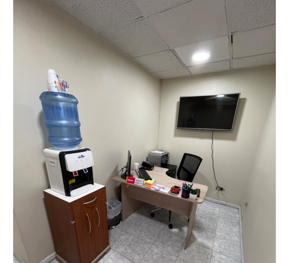 Arriendo Oficina 1B 1m2 Metro Tobalaba - Mall Costanera - Providencia