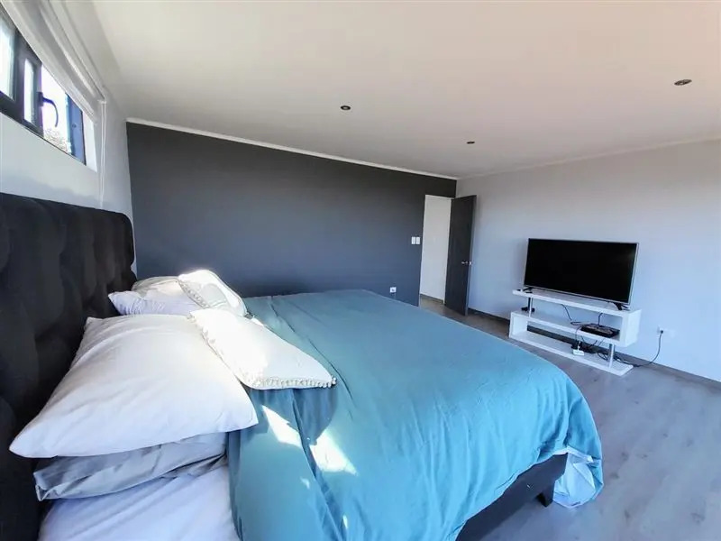 Venta Casa Nor-Poniente 2D en suite 2B 4E  - Puchuncav&iacute;