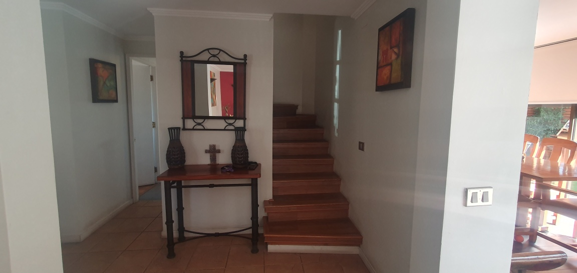 Venta Casa 4D 4B 2E Carlos Ossand&oacute;n - La Reina