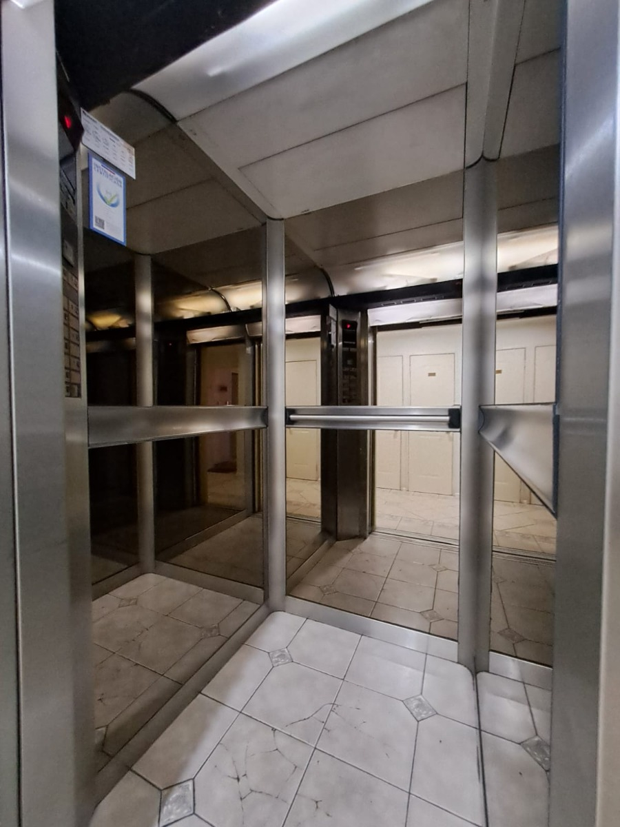 Venta Departamento SO 3D en suite 2B 1E 1Bd Los Dominicos - Las Condes