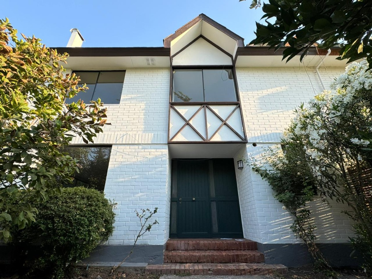 Arriendo Casa 5D San Carlos de Apoquindo - Las Condes