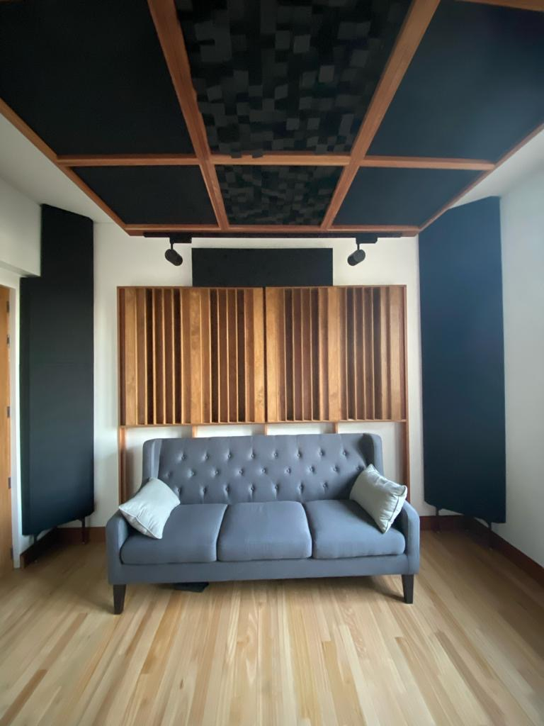 Arriendo Oficina S 2B Plaza Italia - Providencia