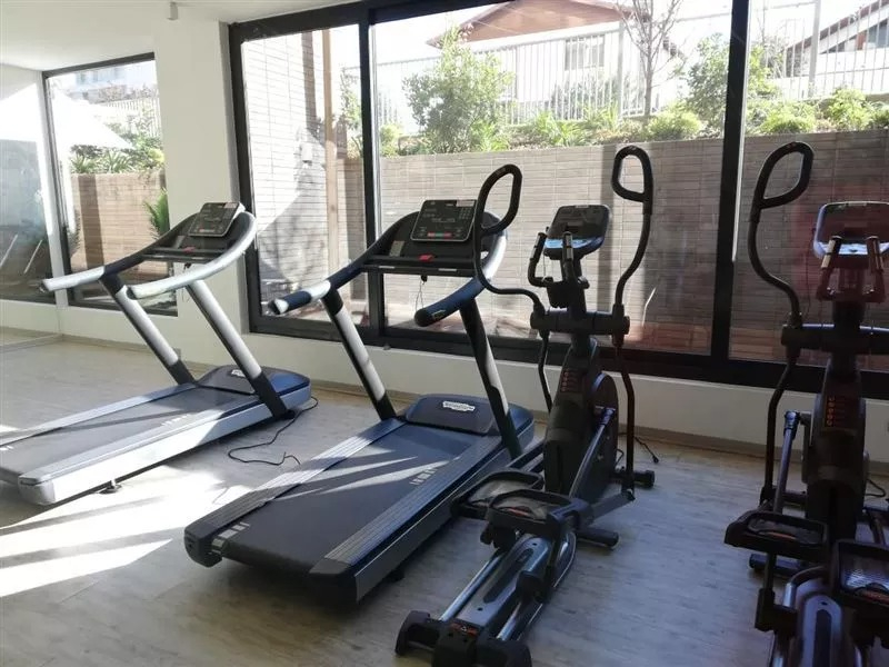 Arriendo Departamento 2D en suite 2B 1E 1B Metro Hernando de Magallanes - Las Condes