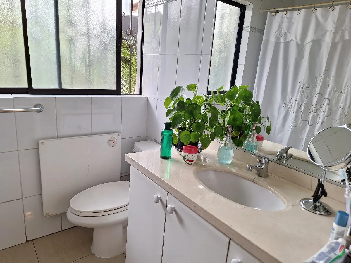 Venta Casa NOSP 5D en suite 3B 3E 1B P&iacute;o XI - Vitacura