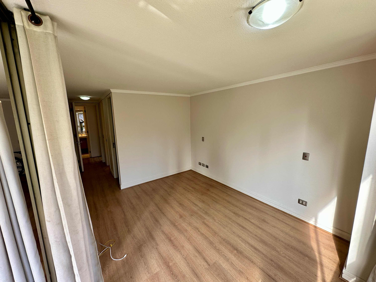 Arriendo Departamento NP 2D en suite Walk-in cl&oacute;set 2B 1E 1B Metro Manquehue - Apumanque - Las Condes