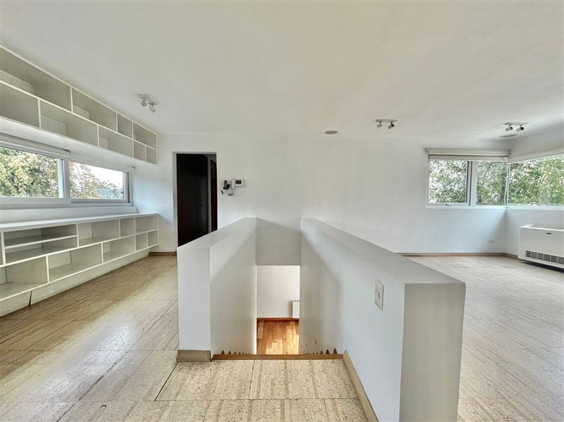 Arriendo Casa NorOriente-Poniente 6D 4B 2E 1B Borde R&iacute;o - Casa Piedra - Vitacura