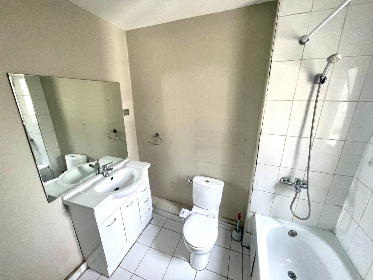 Arriendo Casa 4D en suite 3B 1B Barrio Italia - Providencia