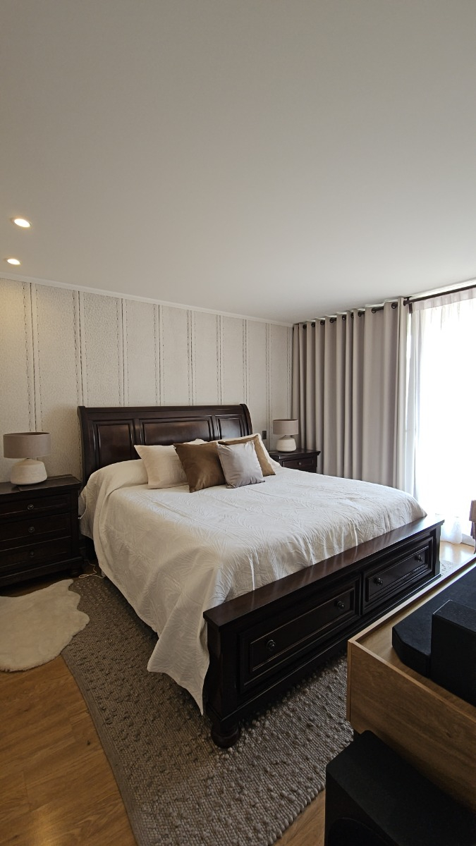 Venta Departamento O 4D en suite Walk-in cl&oacute;set 5B 2E 1B La Dehesa - Lo Barnechea