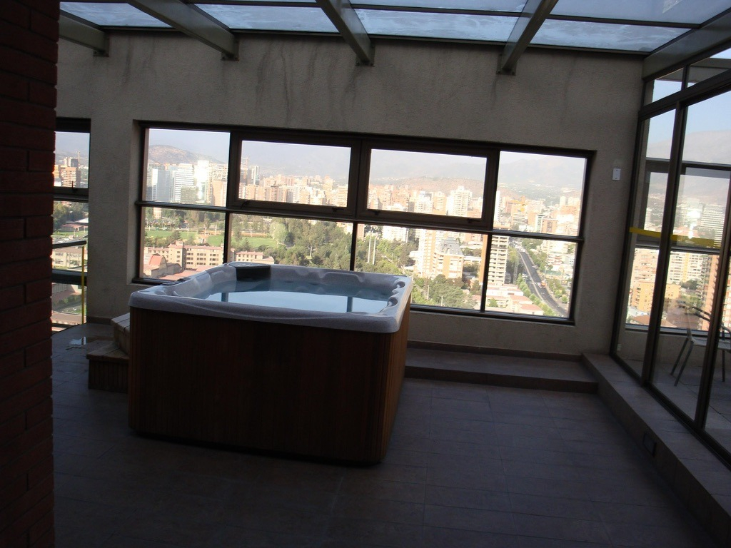 Venta Departamento SP 1D en suite Walk-in cl&oacute;set 1B 1E Metro Escuela Militar - Las Condes