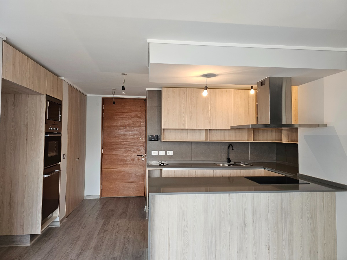 Arriendo Departamento N 3D 2B 1E 1B Campus Oriente - Providencia