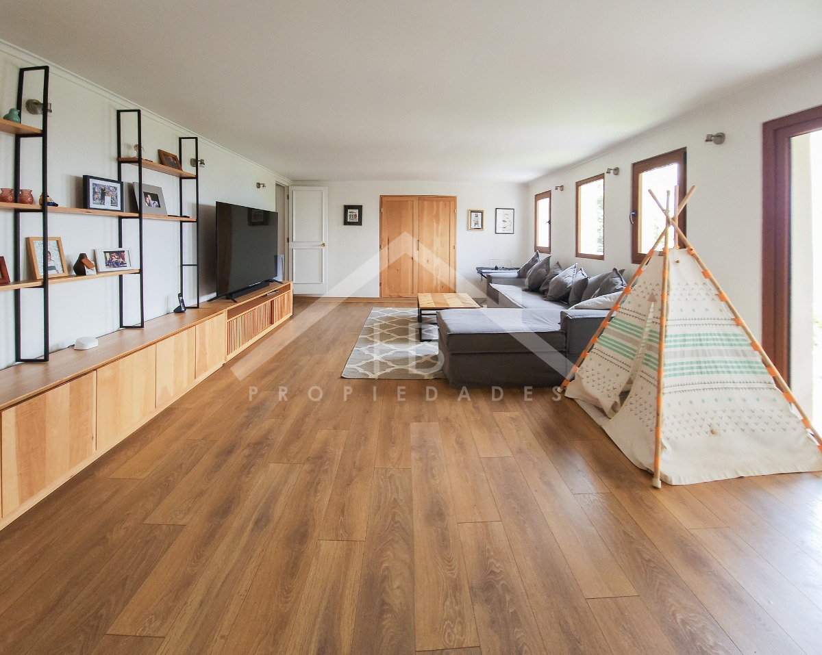 Venta Casa 5D en suite Walk-in cl&oacute;set 5B 3E 2B La Dehesa - Lo Barnechea