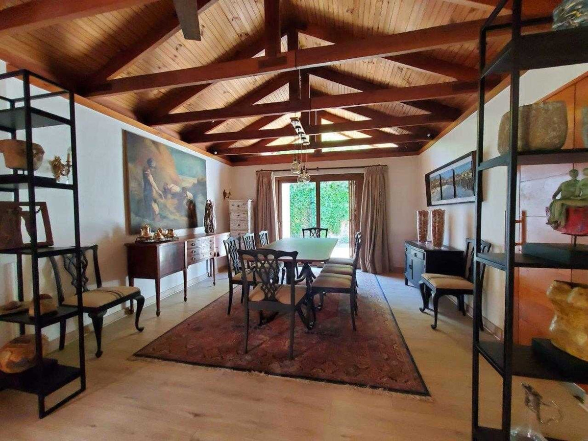 Venta Casa NOSP 5D en suite Walk-in cl&oacute;set 4B 6E 1B El Huinganal - Lo Barnechea