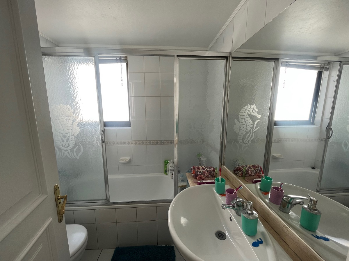 Venta Departamento SP 5D en suite Walk-in cl&oacute;set 4B 2E 1B Metro Escuela Militar - Las Condes