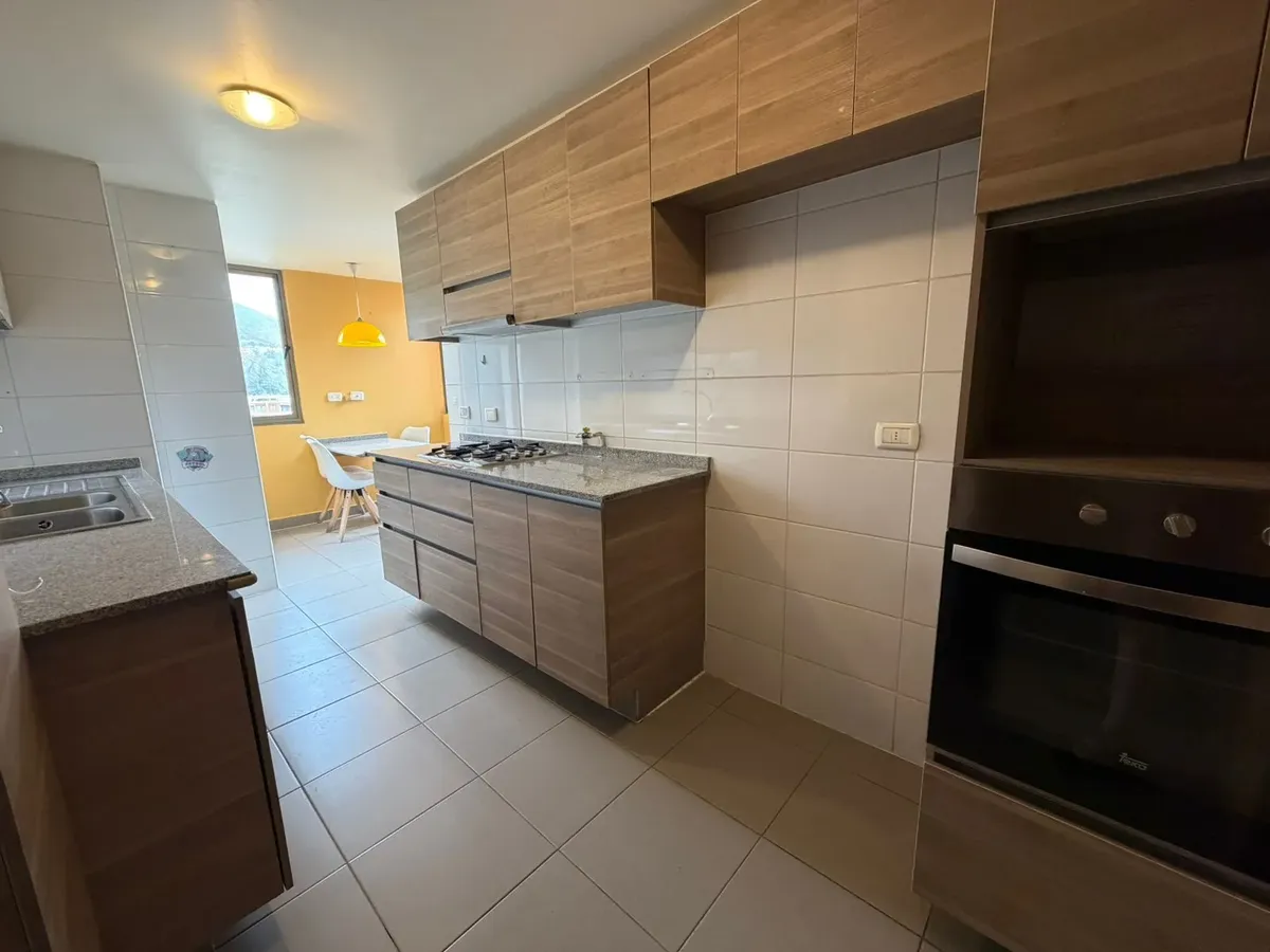 Venta Departamento NP 2D + servicio 3B 2E - Lo Barnechea