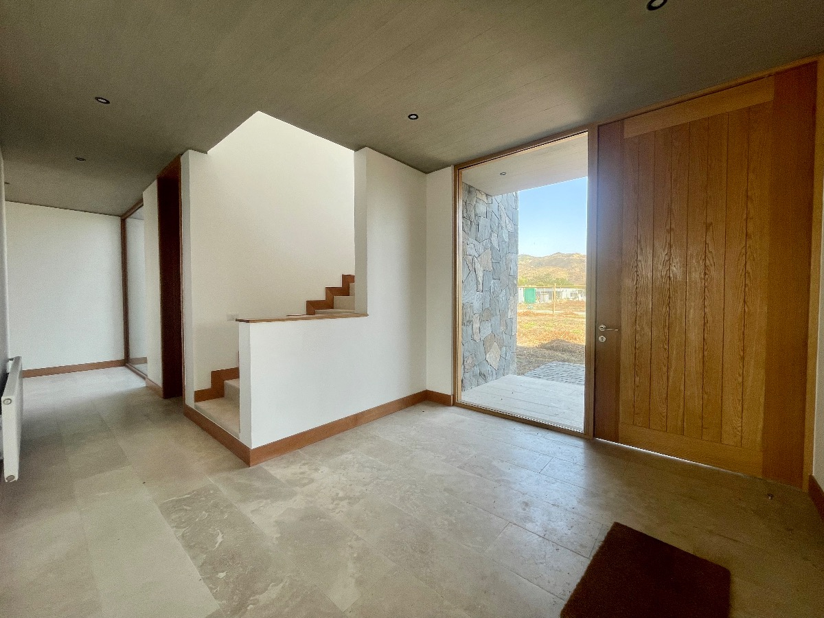 Venta Casa N 6D en suite Walk-in cl&oacute;set 5B 5E 2B Chicureo - Colina