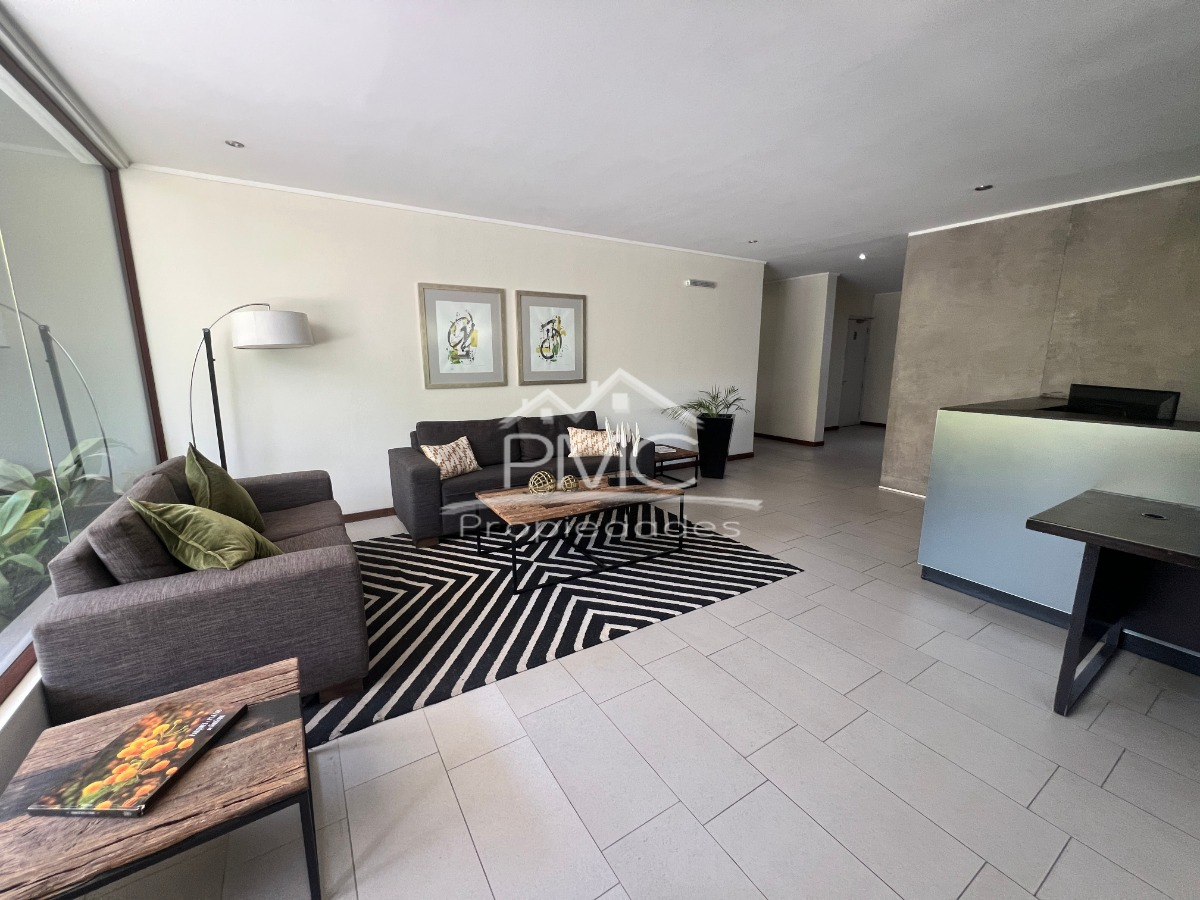 Venta Departamento SP 3D en suite Walk-in cl&oacute;set 3B 3E 1B Campus Oriente - Providencia