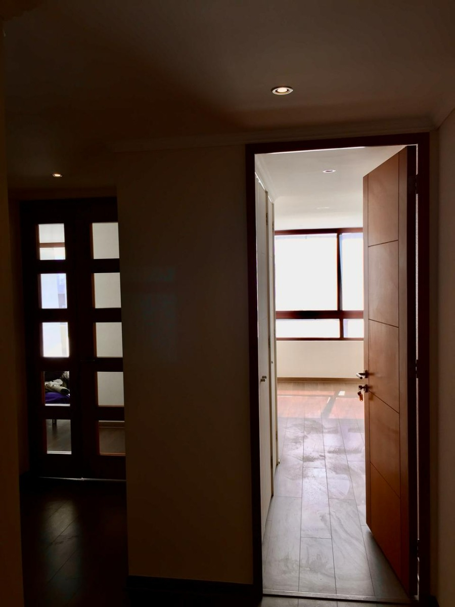 Venta Departamento NP 2D en suite Walk-in cl&oacute;set 2B 1E 2B Los Leones - Providencia